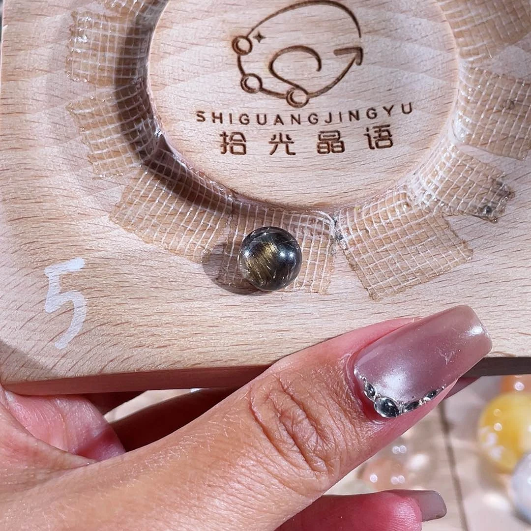 水晶手链未镶嵌金银泰单珠10m