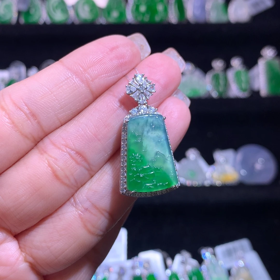 【闪购商品】颈饰银S925镶嵌翡翠