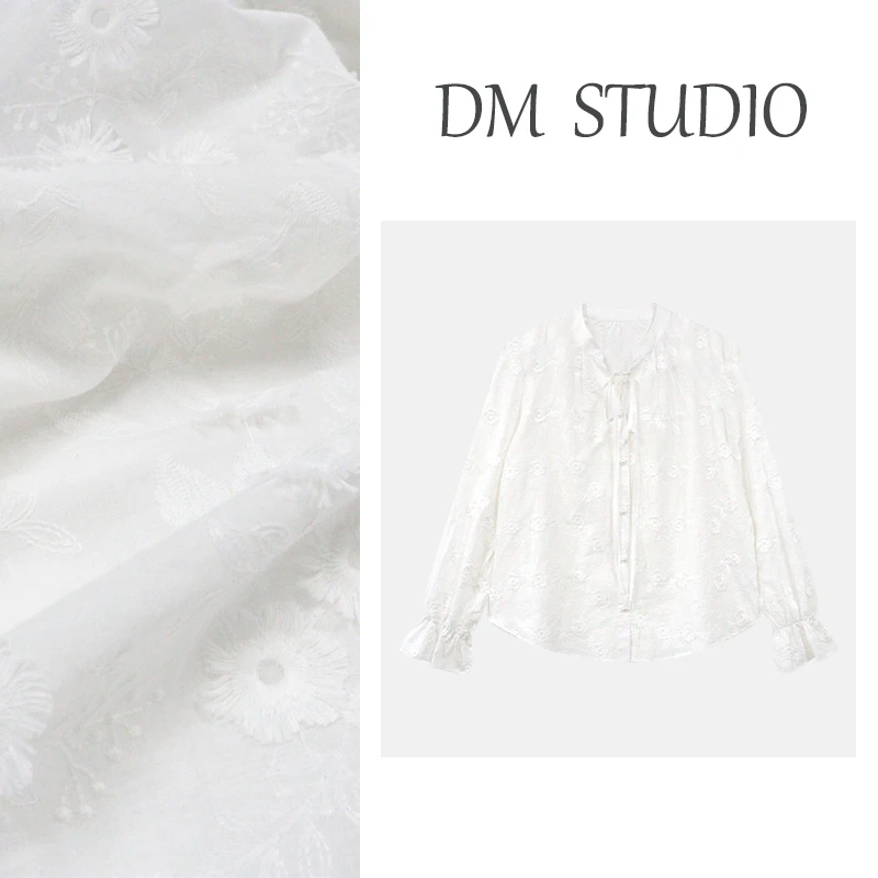 【繁花入梦】春季法式浪漫绑带领口的设计立体绣花上衣DM24926