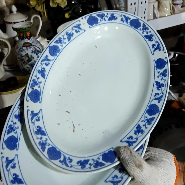 摆件陶瓷盘子碗啥都有