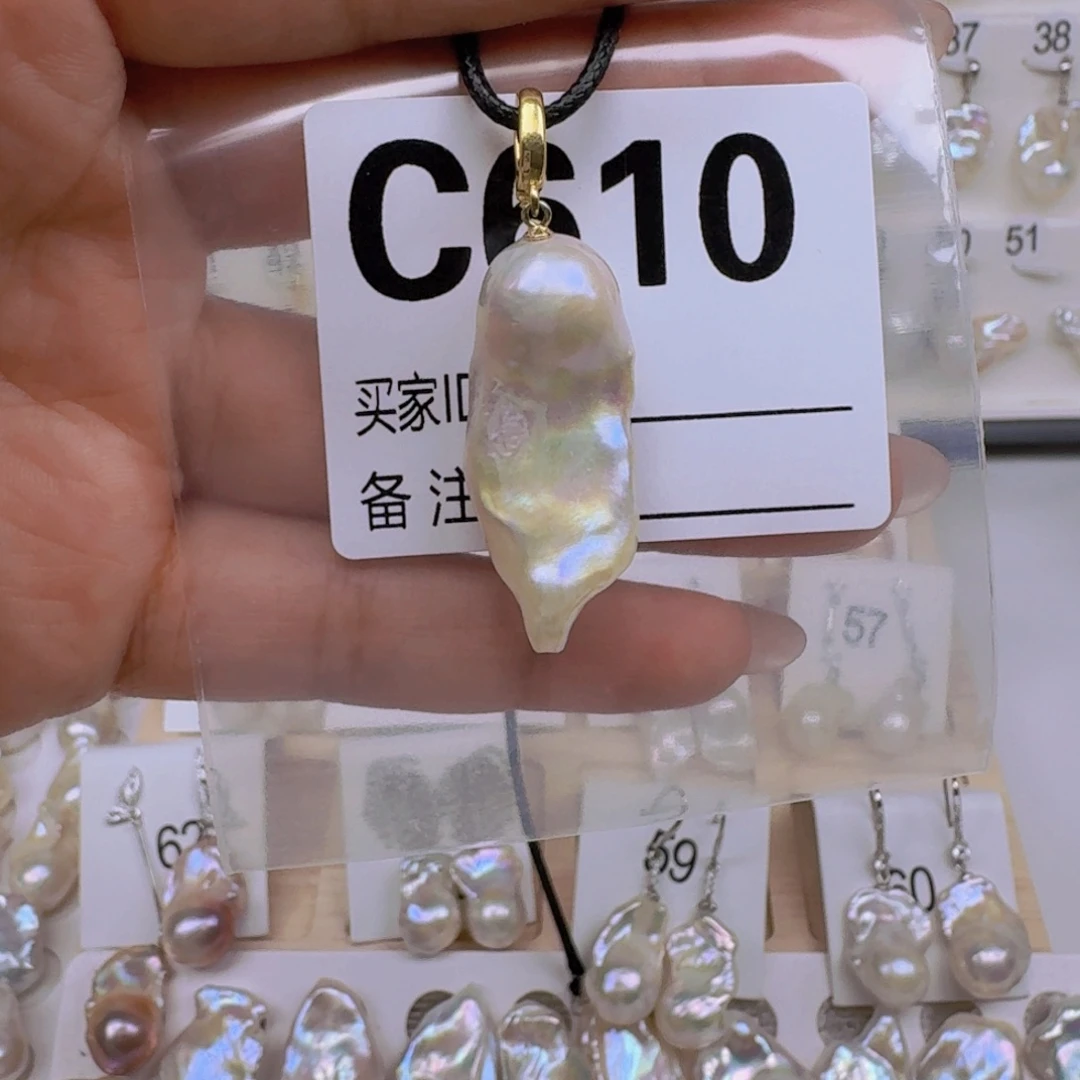 银S925镶嵌耳饰淡水珍珠