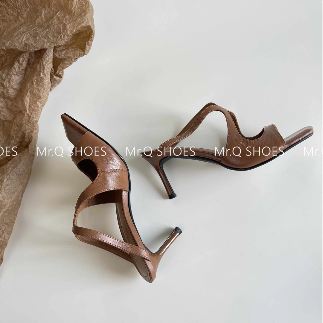 34-40码/跟高6.5cm/黑焦白银/性感交叉露趾鱼嘴外穿凉拖高跟鞋