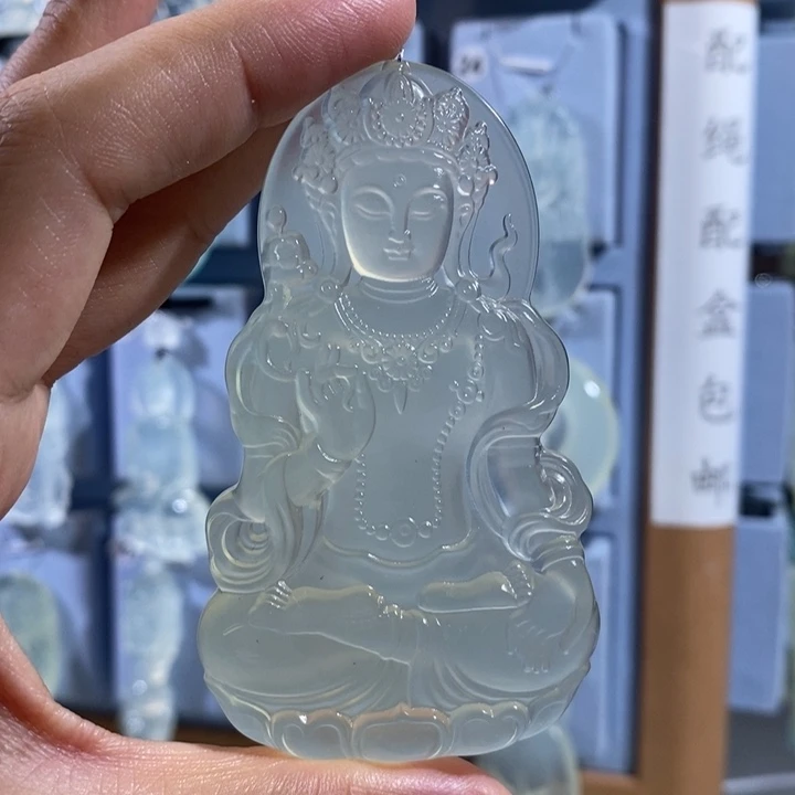 岫玉未镶嵌颈饰吊坠