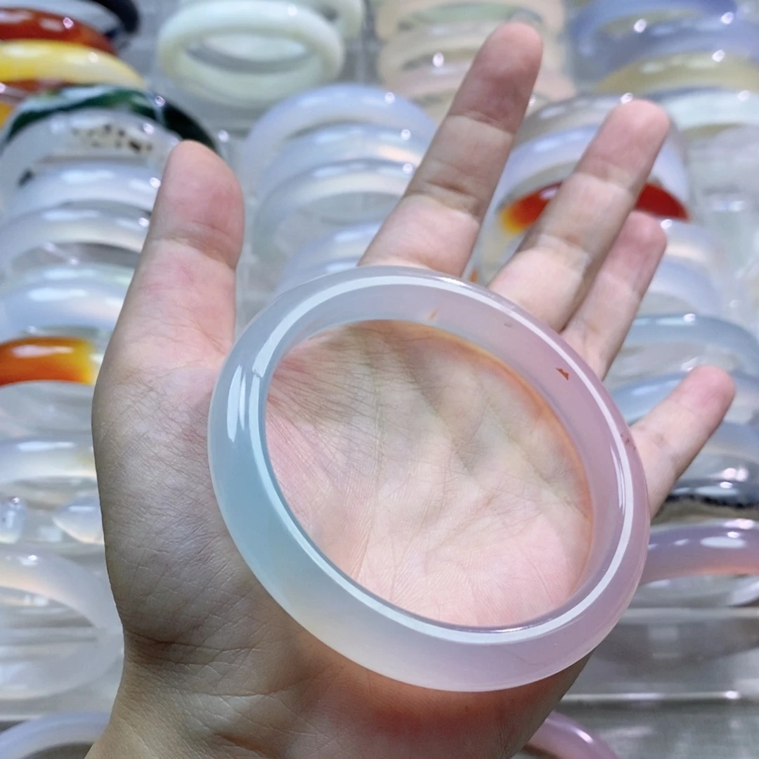 手镯玛瑙/玉髓未镶嵌58.5有瑕