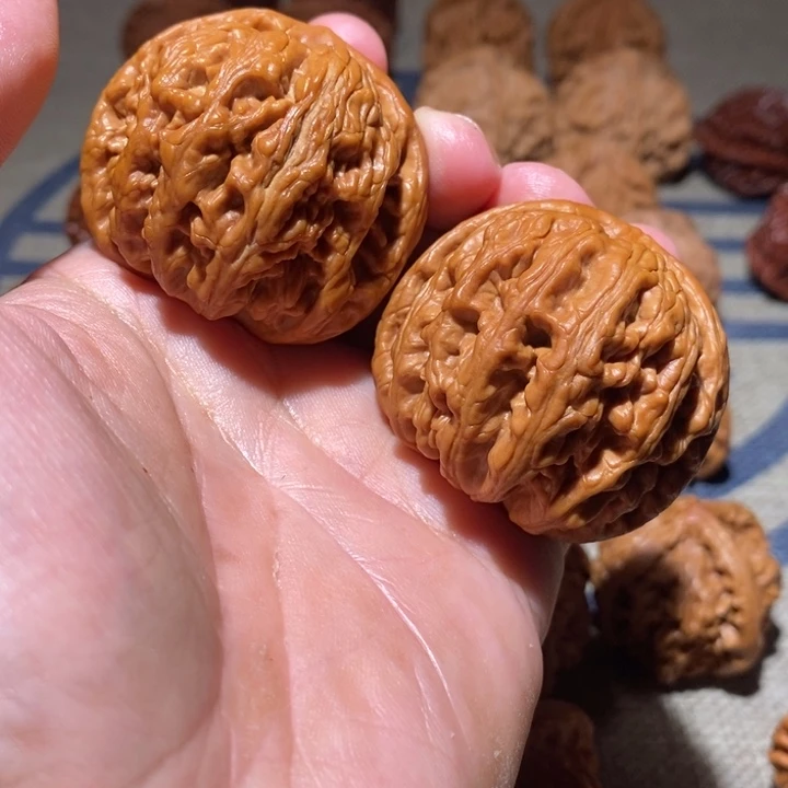 我***惜文玩核桃把件核桃