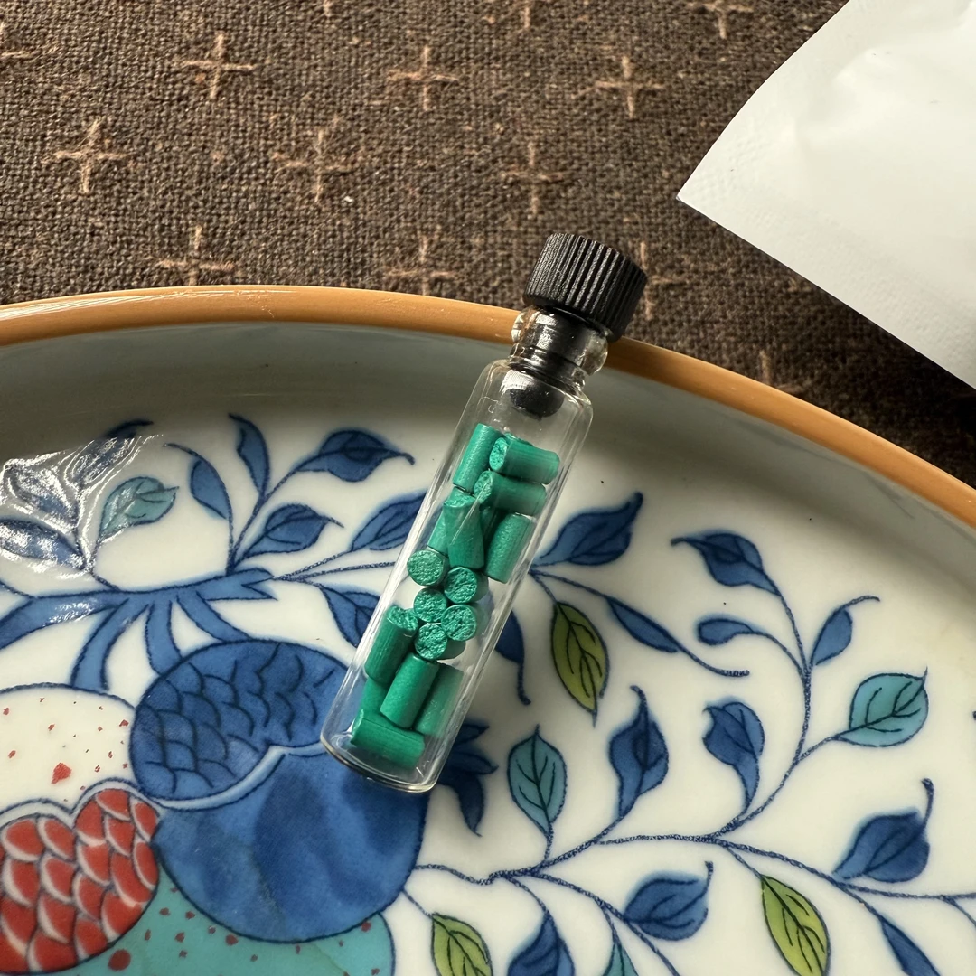 打火机火石  横混加粗爆率软火石 加粗火石2.5MM 网红绿色火石