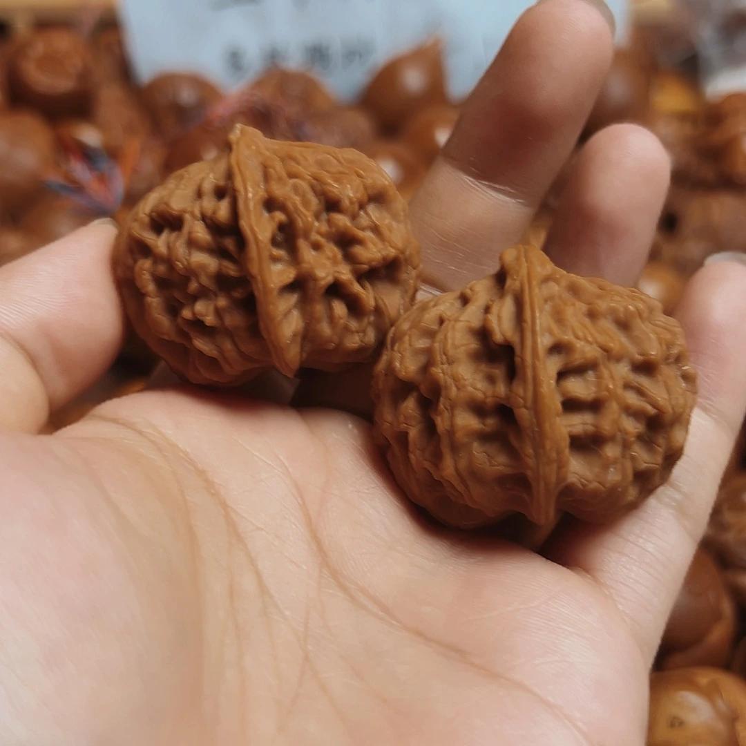 橄榄核把件元宝核桃