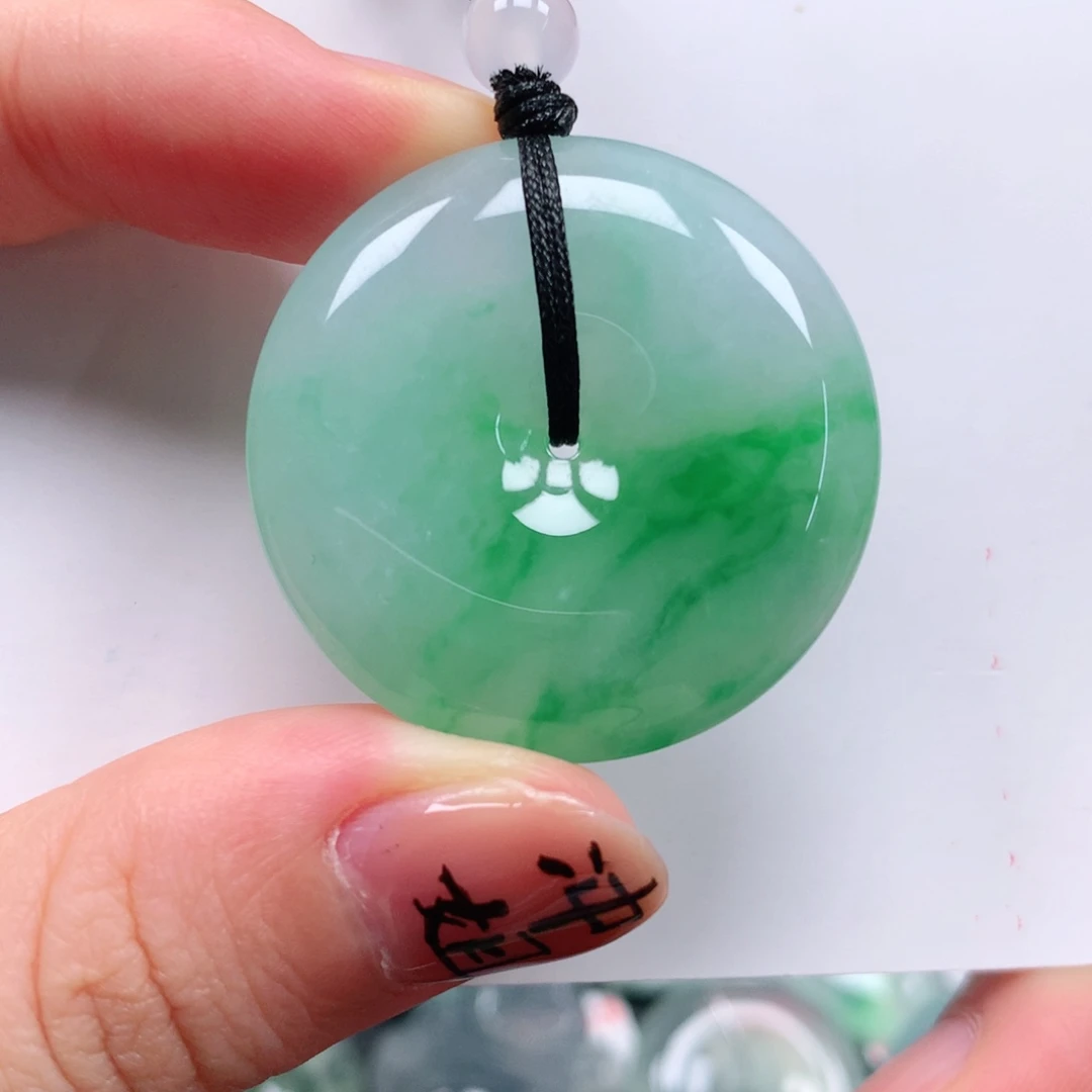 颈饰未镶嵌翡翠天然翡翠