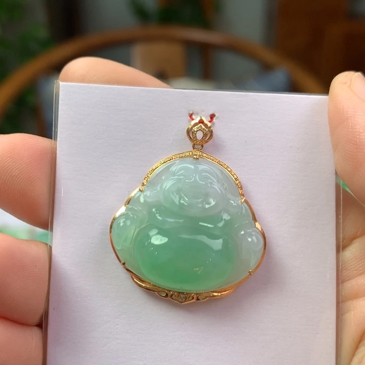翡翠18K金镶嵌颈饰翡翠翡翠吊坠
