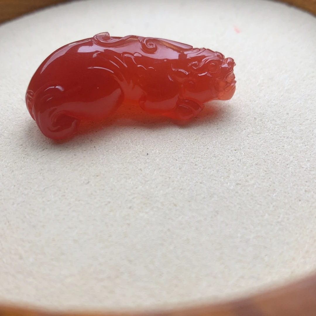 南红玛瑙未镶嵌保山天然原矿南红貔貅吊坠