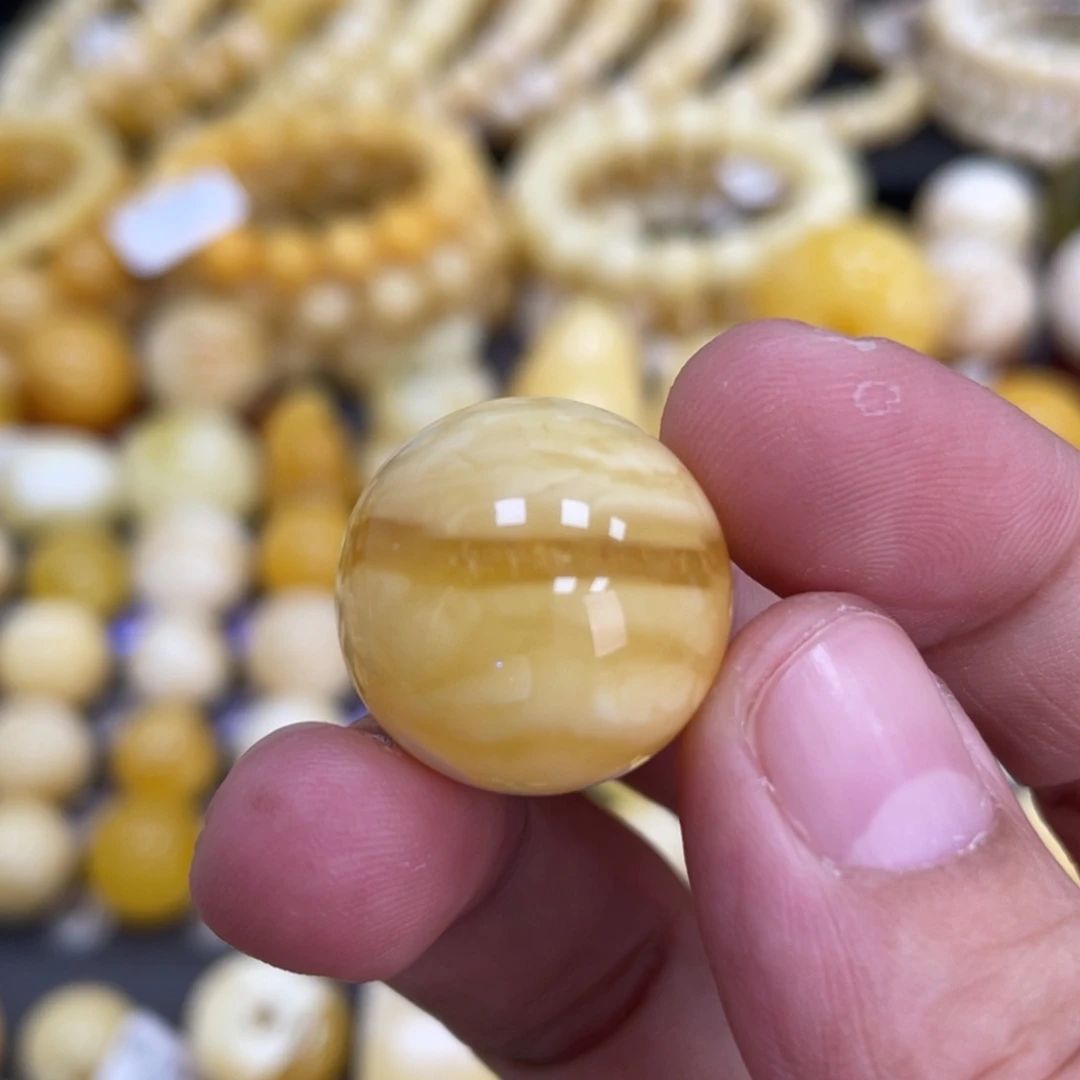 裸石蜜蜡未镶嵌19.6mm瑕疵妖花