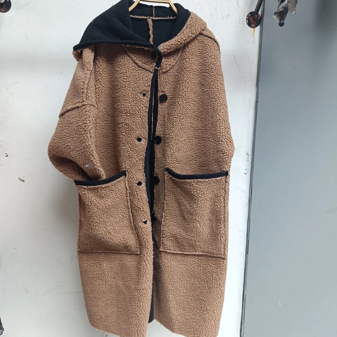 女士中长款加厚双面穿连帽秋冬保暖大衣