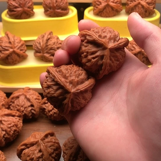 天***号吊坠文玩核桃核桃
