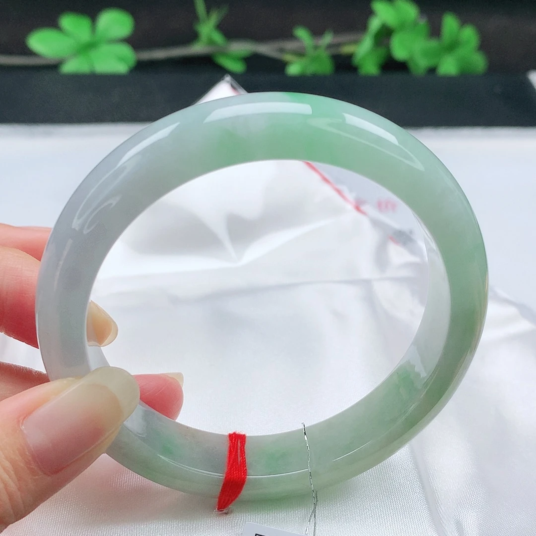 翡翠未镶嵌手镯61圈