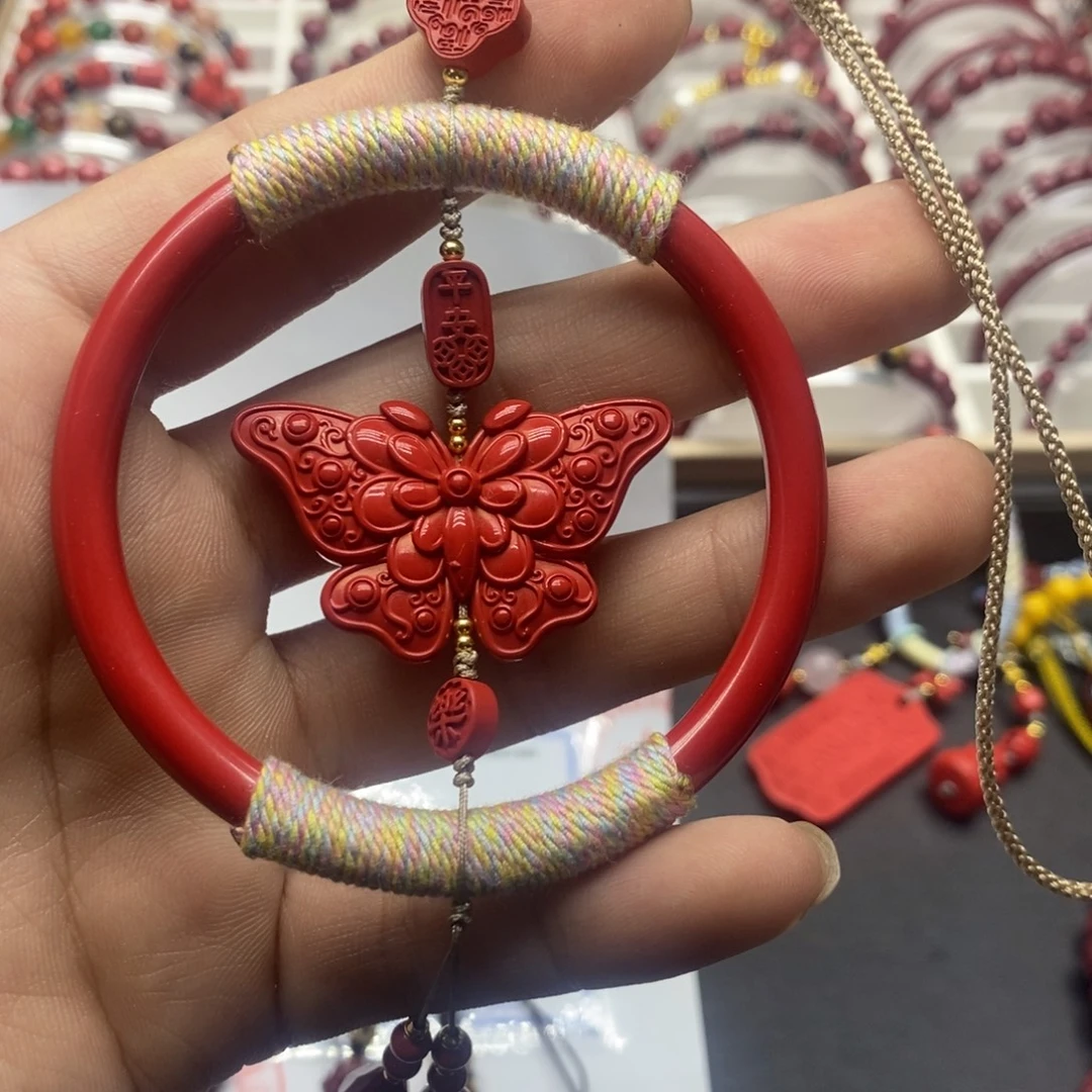 天然辰砂帝王蝴蝶车挂