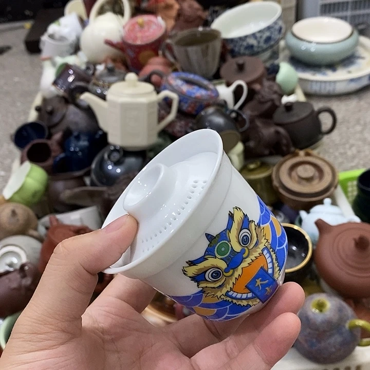 陶瓷艺术品及陶瓷壶