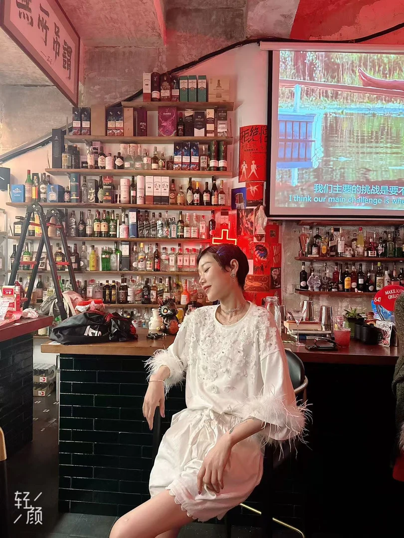 夏季女装短袖时尚显瘦