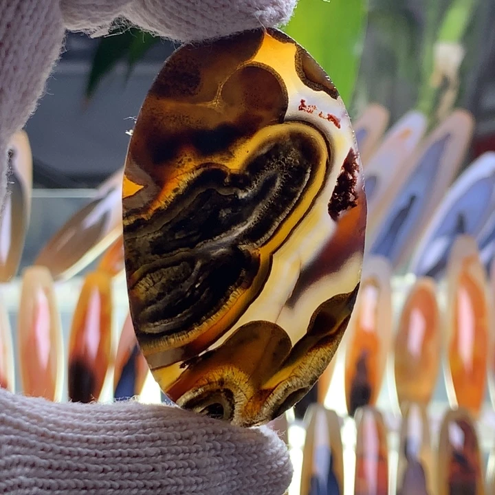 未镶嵌玛瑙/玉髓珠宝半成品76