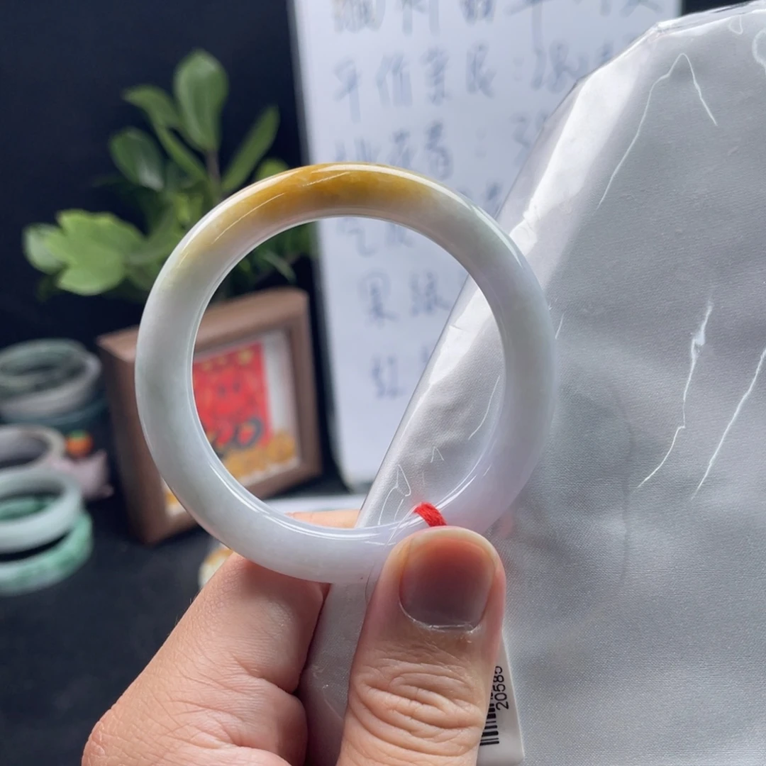 翡翠未镶嵌手镯57圆条