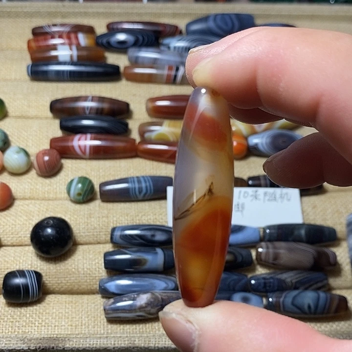 玛瑙/玉髓合金颈饰