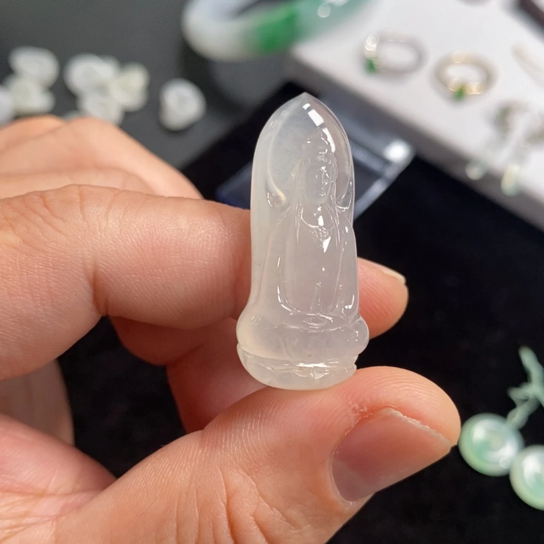 翡翠裸石净瓶观音