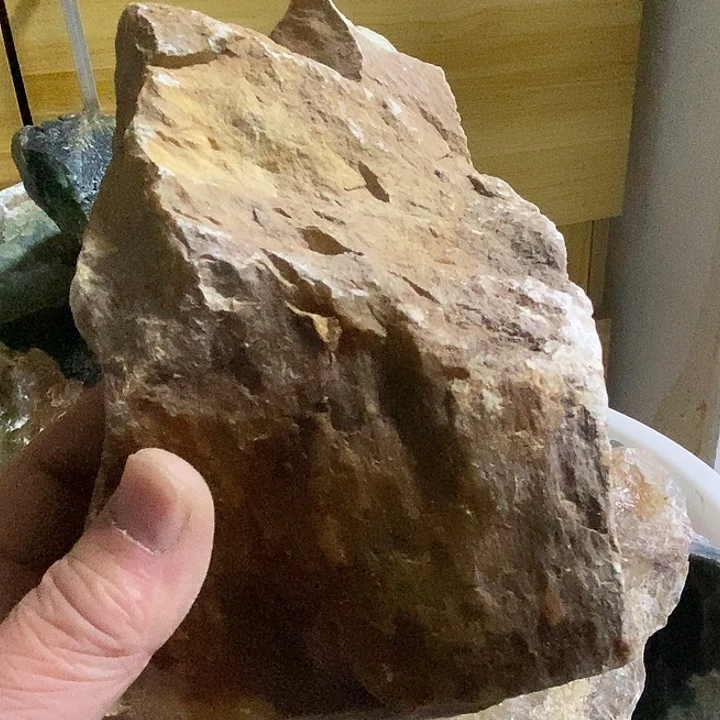 休***息蛇纹石玉未镶嵌摆件