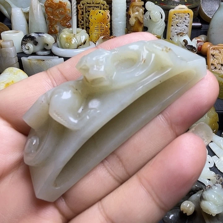 颈饰未镶嵌和田玉