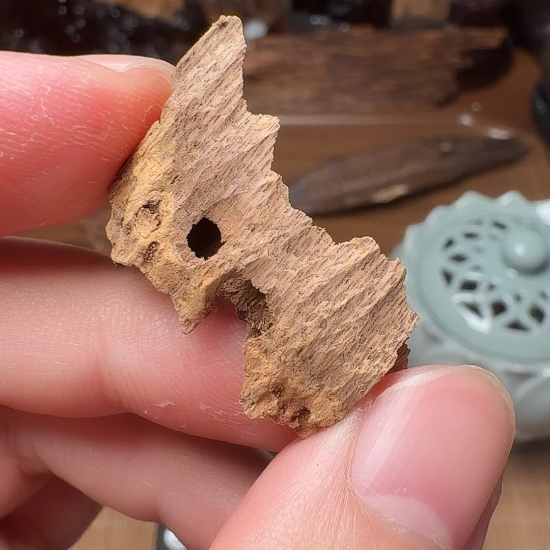 沉香海南老房梁料子