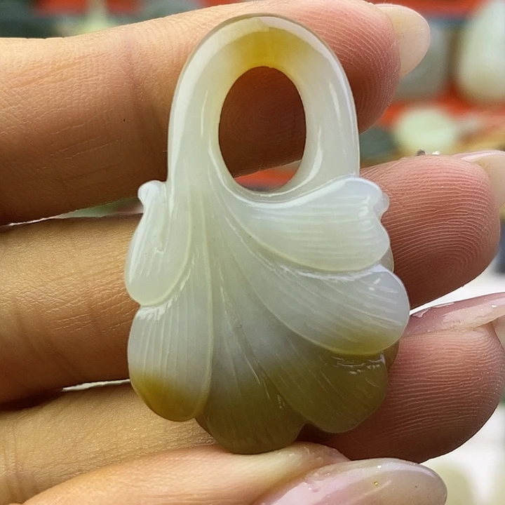 和田玉未镶嵌颈饰且末三生有幸吊坠