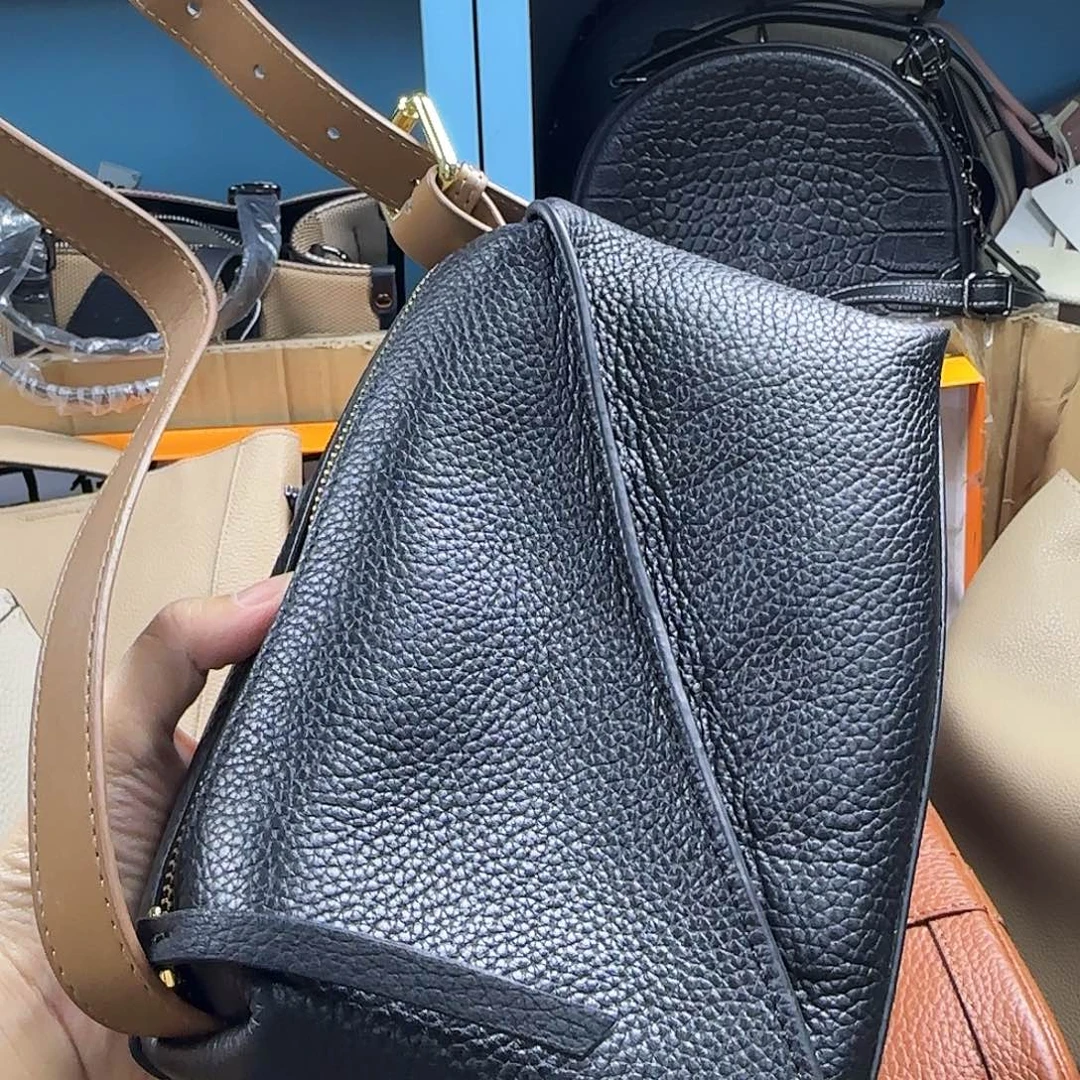 黄牛皮（革）头层牛皮山羊皮（革）