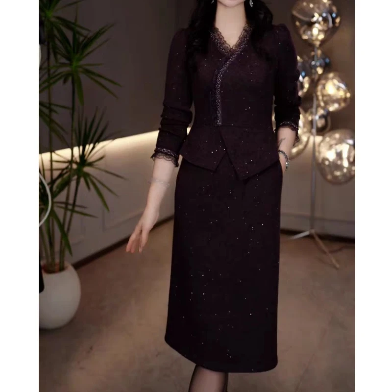 加厚保暖长袖连衣裙2025冬季新款磨毛时尚气质优雅减龄假两件裙子