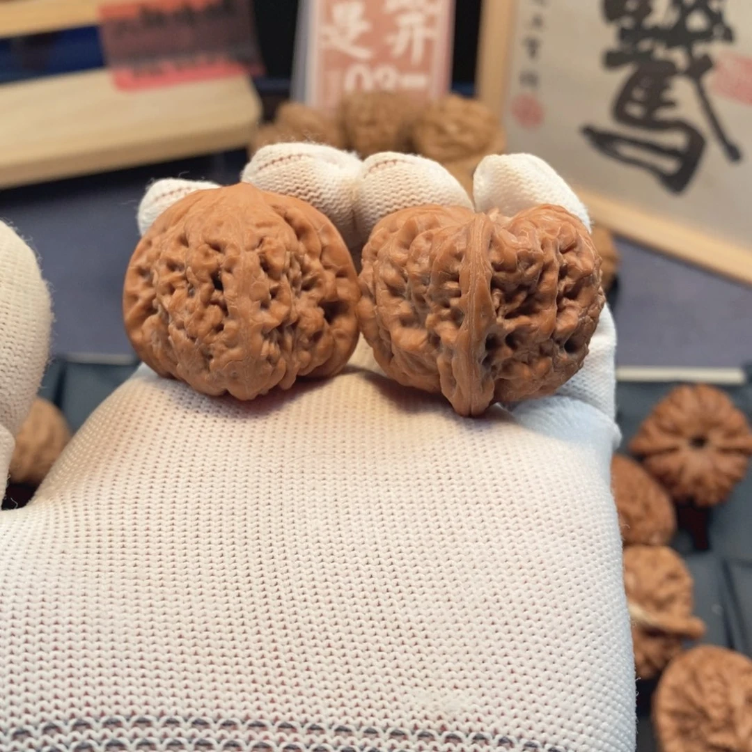 文玩核桃把件走红快速系列38尺平谷凹底A381