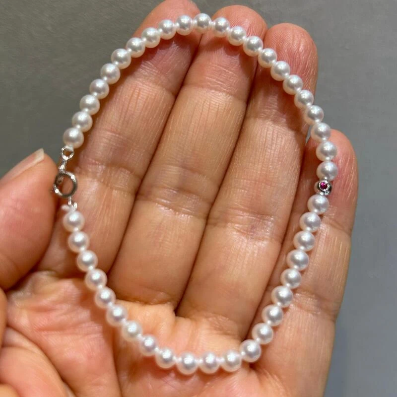 WANT YA太雅珠宝18K金白 镶红宝石星球极光珍珠手链4-4.5mm