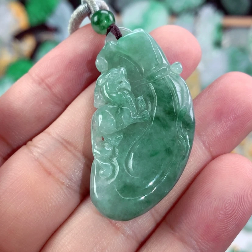 【闪购商品】翡翠未镶嵌吊坠(不含链)