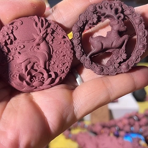 泥塑两个龙涎玫瑰牌子福利价