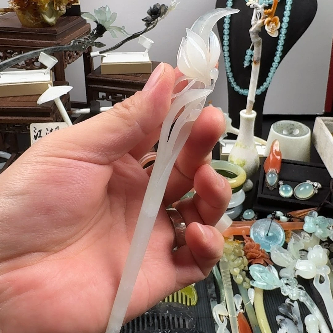 蛇纹石玉未镶嵌发饰