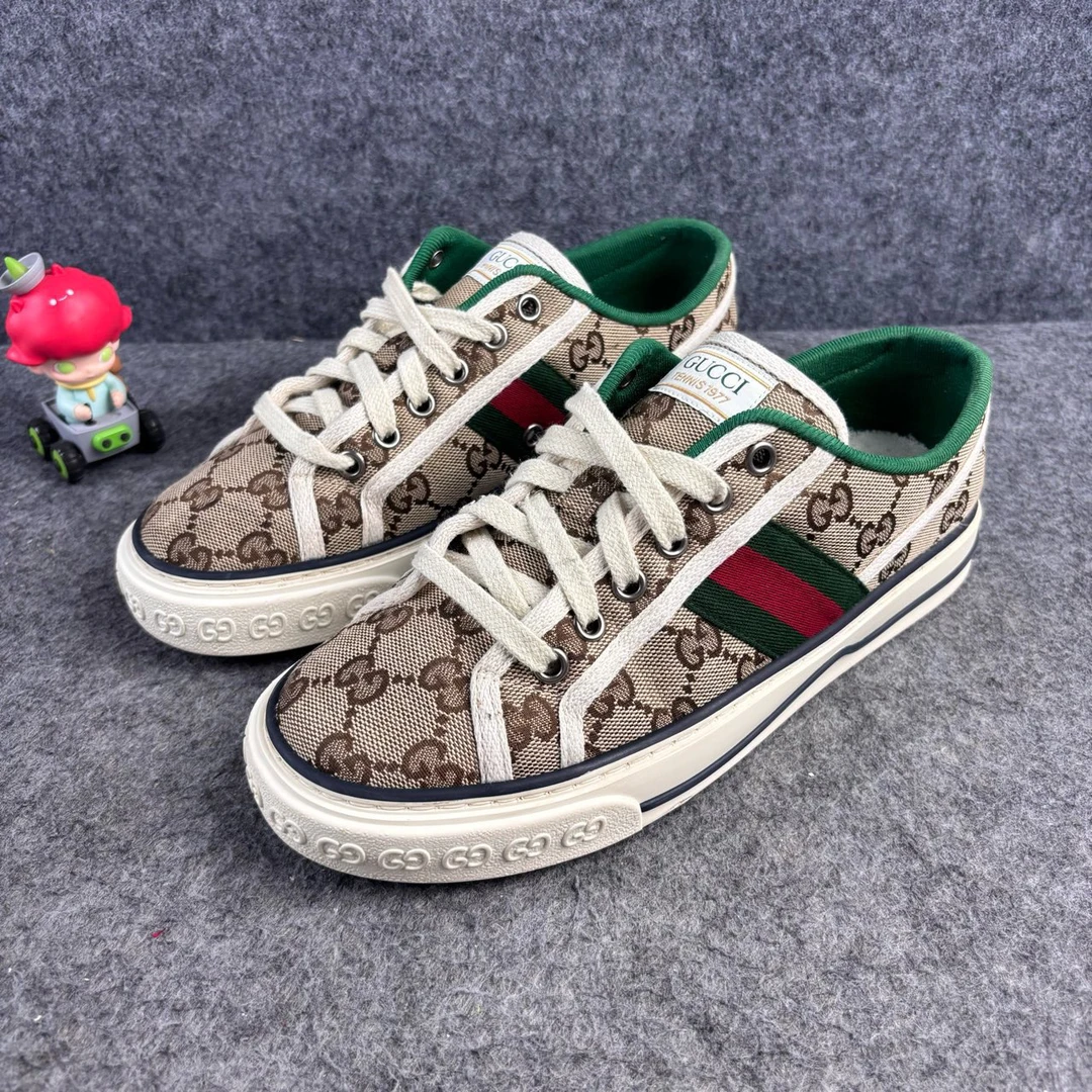95新 GUCCI/古驰 1977双G满印休闲鞋 36.5码YLP2143