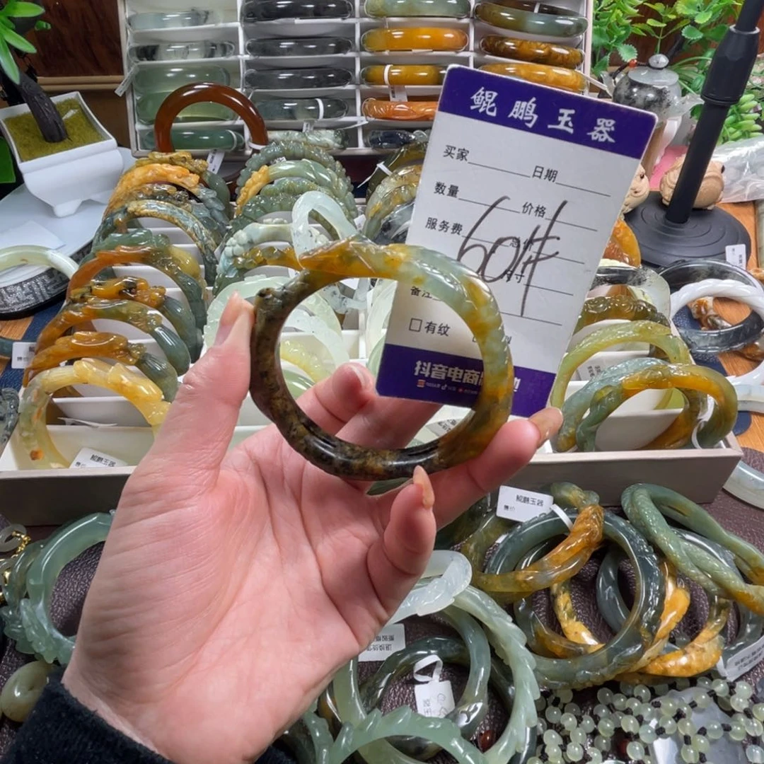 未镶嵌蛇纹石玉手镯