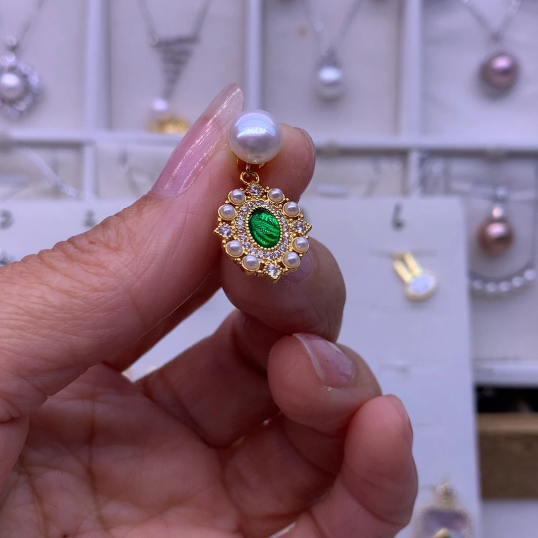 淡水珍珠耳饰合金