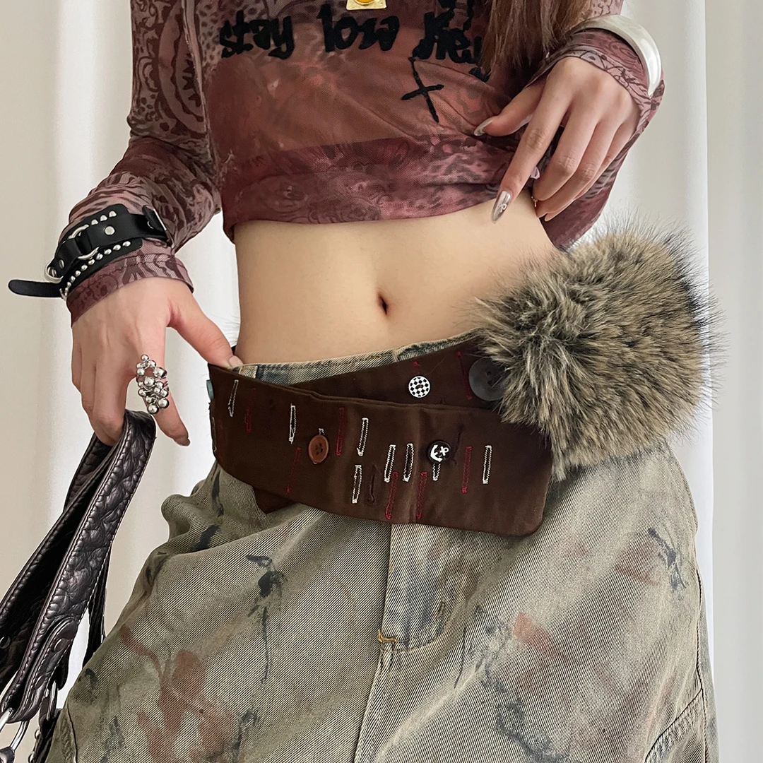 复古小众y2k辣妹风手工缝制纽扣皮毛一体宽版腰带女棕色腰封配饰