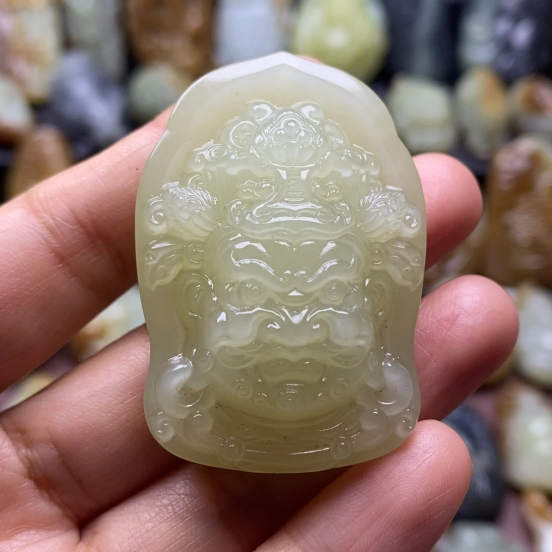 吊坠(不含链)未镶嵌和田玉（糖玉）