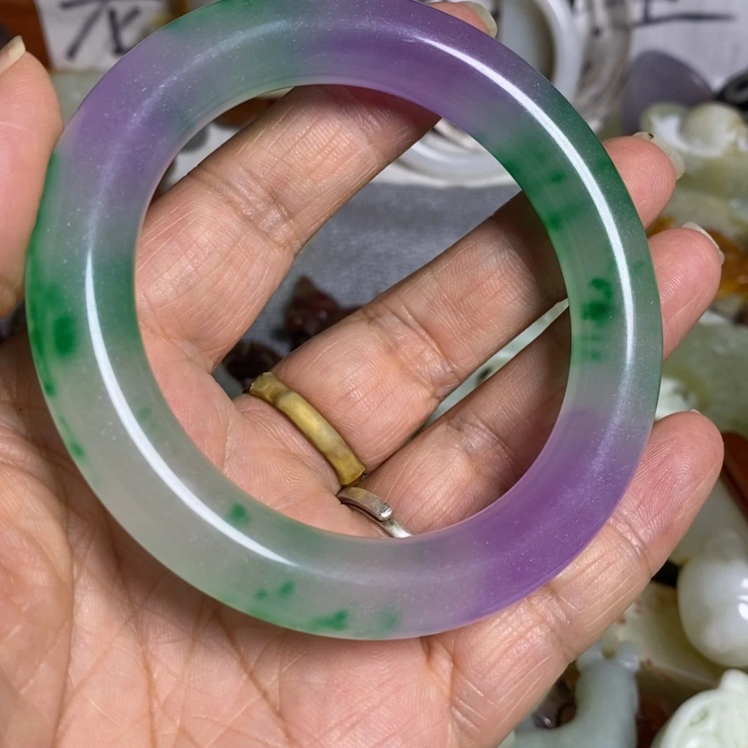 用***7和田玉（糖玉）未镶嵌颈饰