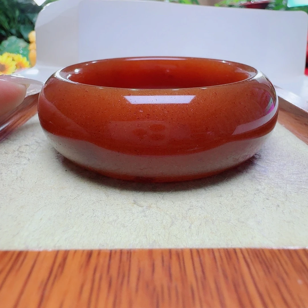 ᦗ***༊石英质玉未镶嵌手镯