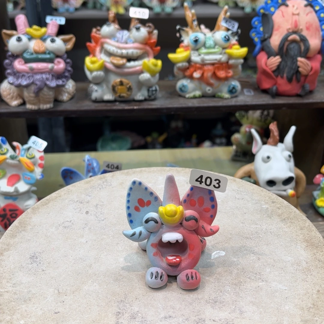 陶瓷纯手工抽象陶瓷摆件403