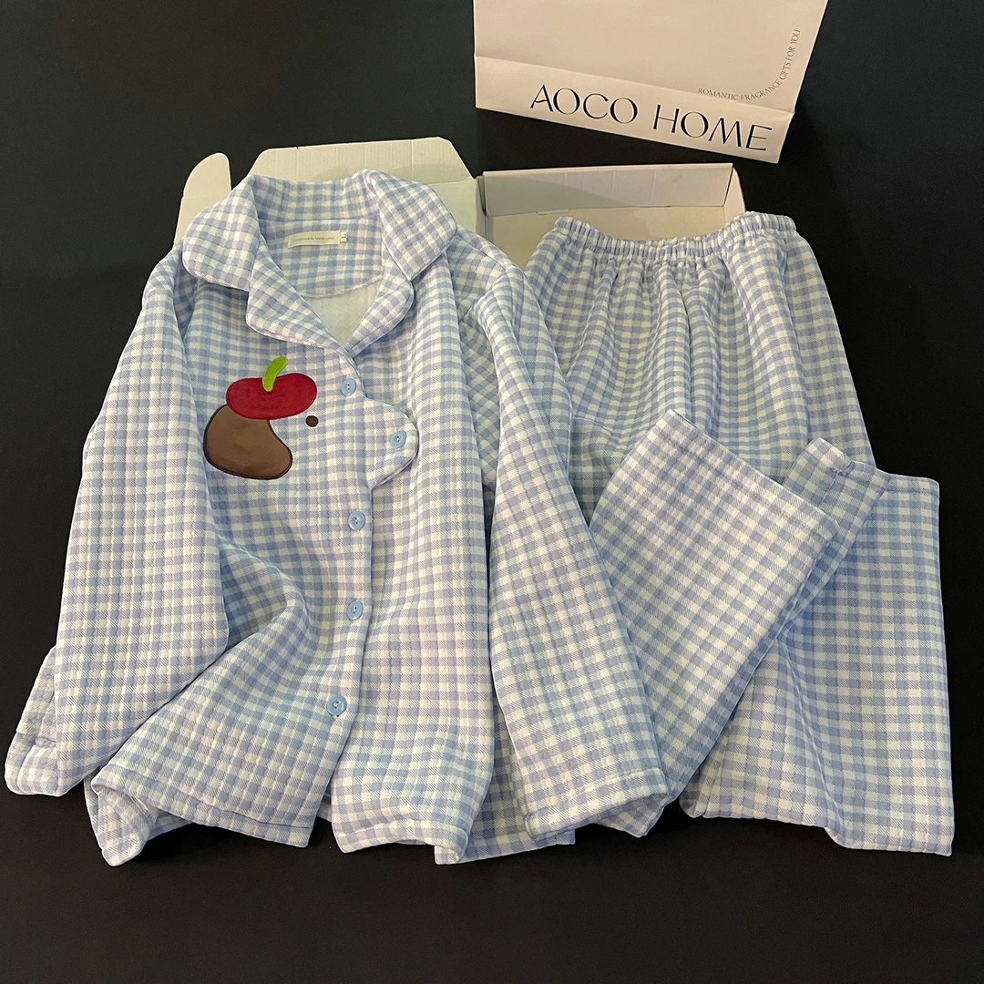 蓝色可爱格子小狗睡衣女新款秋冬季空气棉夹层加厚保暖家居服套装