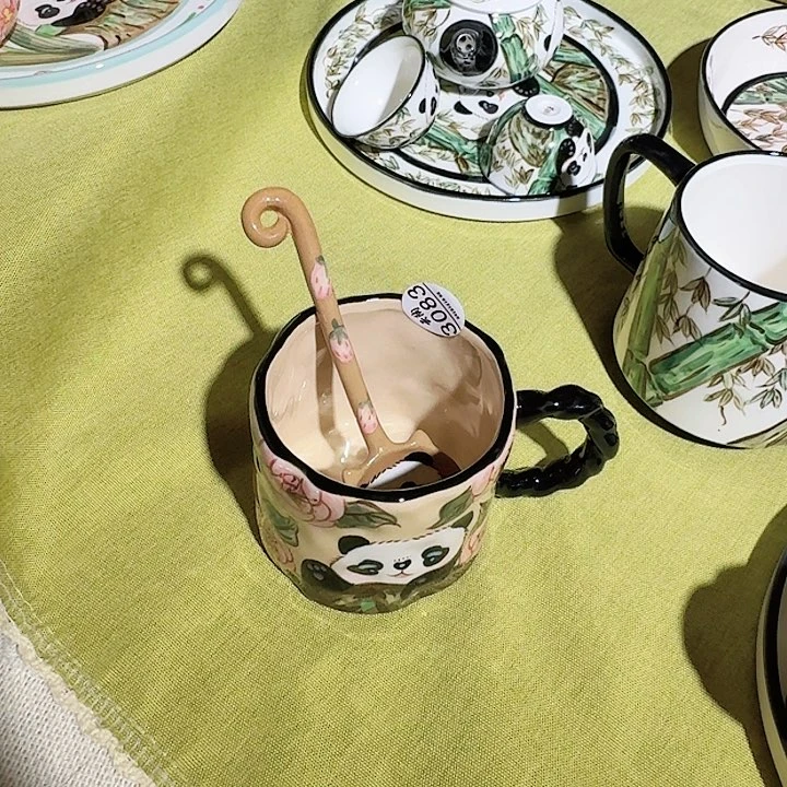 摆件广****娘陶瓷手工制作工艺