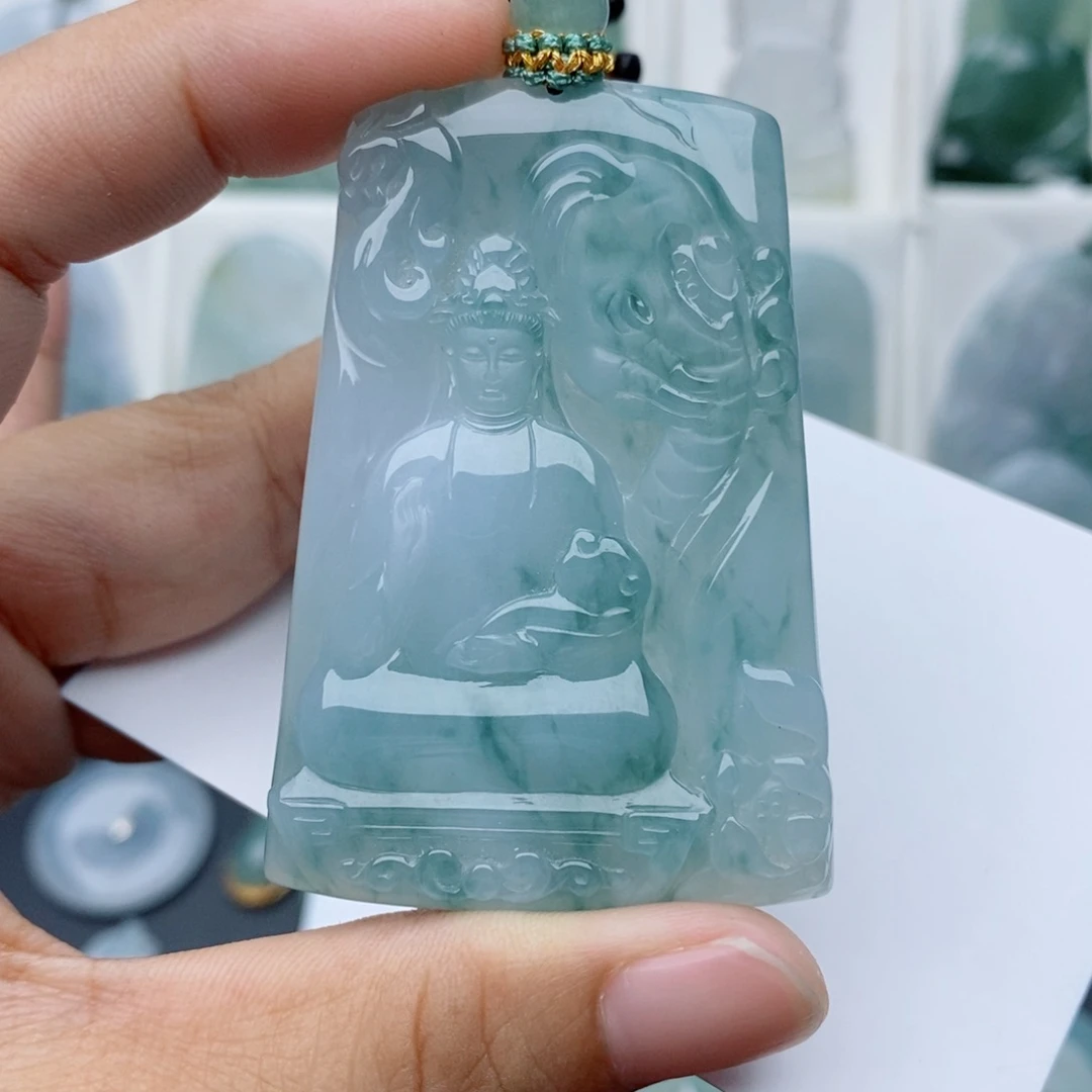 颈饰未镶嵌翡翠普贤