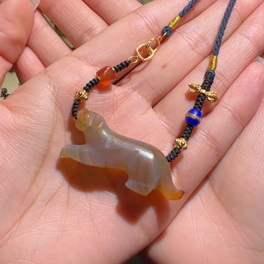 玛瑙/玉髓颈饰未镶嵌