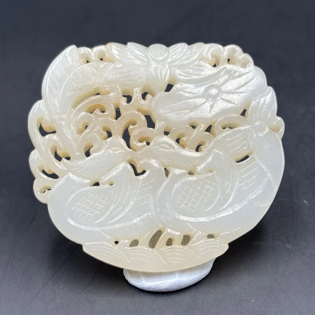 和田玉 凤鸟佩 长4.96cm宽5.51cm厚0.63cm重36.3g