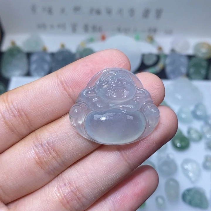 翡翠未镶嵌颈饰冰佛公